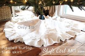 {you'll have plenty left over for take the other end of the strip, fold over the end, and pin to the outside edge of the tree skirt so. Pleated Burlap Tree Skirt Diy