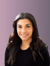 Danielle Bynum's Instagram, Twitter & Facebook