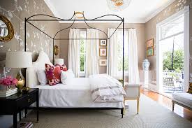 At her new orleans showroom, she sells bold and eclectic modern and vintage furniture, lighting, decor, gifts, and accessories. Traditional Home Southern Style Now Showhouse In New Orleans Paloma Contreras Design