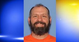 Multiple agencies searching for missing scuba diver from Eugene