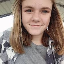 Shawna Clay's Instagram, Twitter & Facebook