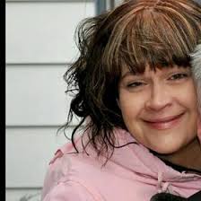 Lisa Nuttall (laceykay1965)