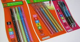 ダイソー で買った ゲルインクボールペン ダイヤカット twinkle と メタリックカラー多機能ボールペン2p パソコン fxなどに関する日記 ボールペン ゲル インク
