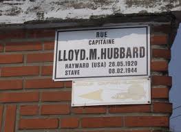 Rue Capitaine Lloyd M. Hubbard (Stave)