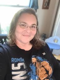 Working from home and ready for Raw tonight ☝️☝️