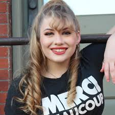 Powerlifting and opera: North Idaho Christian grad Eliza Britt thrives with  eclectic interests