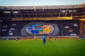 Below you find a lot of statistics for this. Zuschauer Im Dfb Pokal Fans Teilweise Wieder Zugelassen