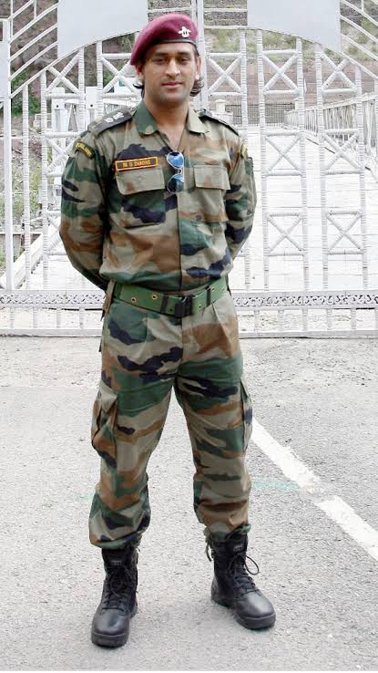 Image result for dhoni in army post pic"
