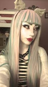 Rochelle Dooley's Instagram, Twitter & Facebook