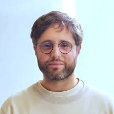 Recherche de collaboratrices et collaborateurs