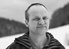 Durch den Monat mit Felix Lang (Teil 1): Die Kühe verlassen?