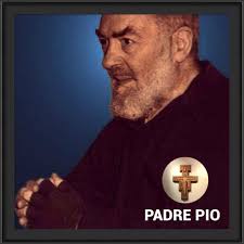 Lourdes Colunga's Instagram, Twitter & Facebook