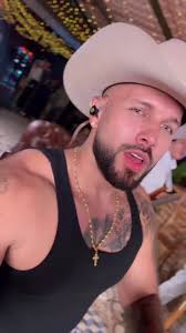 Llorando por ella 💔