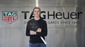 Denis victorovich shapovalov is a canadian professional tennis player. Denis Shapovalov Net Worth Career Earnings Endorsement Career Titles Girlfriend And More Firstsportz