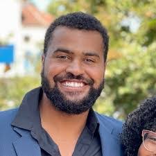 Kevin Marius's Instagram, Twitter & Facebook