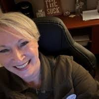 Brenda Redding's Instagram, Twitter & Facebook