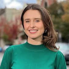 Nadia Daly's Instagram, Twitter & Facebook