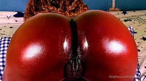 Princess Eve - Nude Doggy Pose: Big Ass, Solo & Ebony Porn - SpankBang