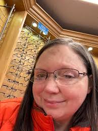 Why do my eyes hurt and feel like glass?