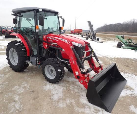Massey Ferguson 1742 Tractor