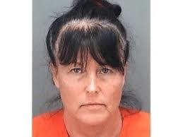 Lori Owen's Instagram, Twitter & Facebook