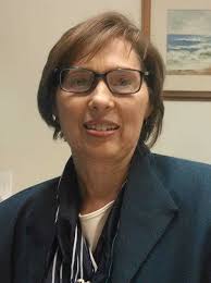 Christine Messinger's Instagram, Twitter & Facebook