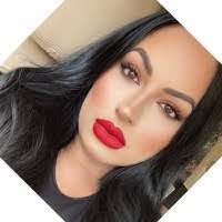 Amanda Berryman's Instagram, Twitter & Facebook