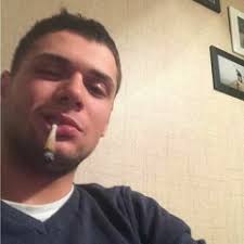 Listen to Malik Montana