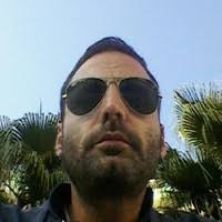 Valerio magrelli (roma, 10 gennaio 1957) è un poeta, scrittore, traduttore, critico letterario e accademico italiano. 40 Franco Parisi Profiles Linkedin