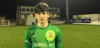 Un Nino De 14 Anos Debuta En Un Equipo De La Primera Division De Irlanda Del Norte