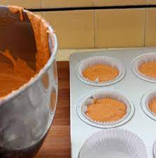 Thai Iced Tea Cupcakes With Condensed Milk Buttercream
