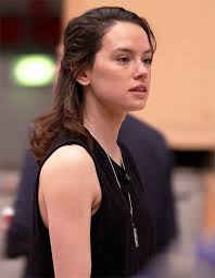 Pin By Christa S Pins On Daisy Ridley Daisy Ridley Star Wars Daisy Ridley Daisy Ridley Hot