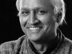 Bunker Roy: Learning from a barefoot movement