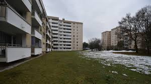67 qm wohnfläche, 3 zimmerbaujahr:1966beschreibung:buchen sie rund um die uhr online ihren. Immobilien Vonovia Sammelt Eine Milliarde Ein Wirtschaft Sz De