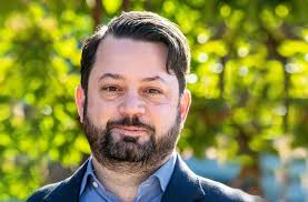 FINANCE EXPERT JOINS VALLEY CLEAN ENERGY STAFF