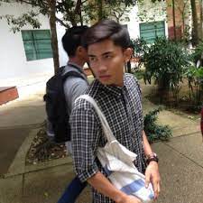 1blok tu ada 3tingkat tapi cuma 1tingkat je yang digunakan iaitu tingkat 2. Zamir On Twitter Haih Kolej Vokasional Melaka Tengah Kvmt Https T Co 67romthyjs