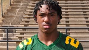 Super 30: Call Lawton MacArthur's Michael Thomas 'Taser'