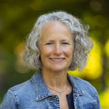 When I co-founded Exponent Women it was to bring together women in private  equity to leverage ideas and opportunities.