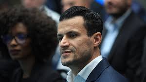 Date country place prize gpi points poy points; Denk Bestuur Zet Fractieleider Farid Azarkan Uit De Partij Rtl Nieuws