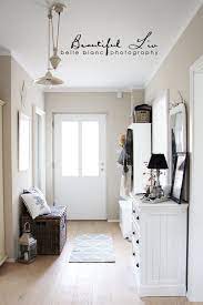 Flur Idee Mit Derselben Wandfarbe Gesamteindruck Sieht Sehr Schon Aus Ahnliche Tolle Projekte Und Ideen Wie Im Bild Vorge Home Decor Home And Living Interior