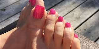 Apr 17, 2019 · be patient, because toenails grow slowly. Long Fake Toenails Are Trending And We Can T Really Figure Out Why