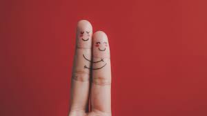 Por que você deve tentar usar o dedo antes de fazer sexo anal