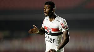Iván mauricio arboleda (born 21 april 1996) is a colombian professional footballer who plays as a goalkeeper for banfield and the colombia national team. Sao Paulo Avanca E Fica Proximo De Renovar Com Arboleda Goal Com