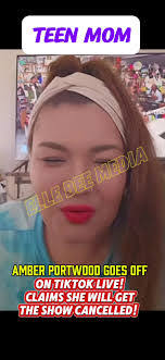 Amber Porterfield's Instagram, Twitter & Facebook