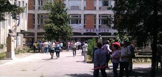 Facultatea electronică și telecomunicații facultatea energetică și inginerie electrică facultatea calculatoare, informatică şi microelectronică facultatea tehnologia alimentelor facultatea inginerie mecanică, industrială şi transporturi facultatea urbanism şi arhitectură facultatea construcții. 11 Candidati Pe Loc La Sectia De Informatica A Universitatii