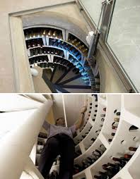 This Man Put A Secret Window On His Kitchen Floor The Reason Genius Cavas Caseras Bodegas De Vino Casas Subterraneas