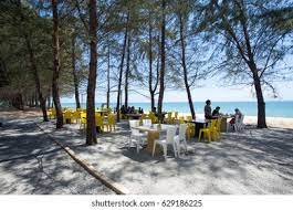 ^ jethro mullen and pamela. 24 April 2017 Terengganu Malaysia Tourist Stock Photo Edit Now 629186225