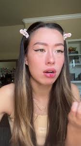 Molly Pullen's Instagram, Twitter & Facebook