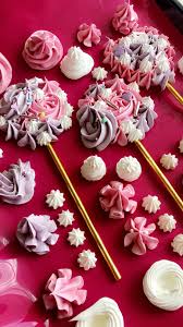The name comes from the ballerina, anna pavlova, who was performing around the world in 1926 and made a stop in the land. Meringue Meringue Meringue Desserts Meringue Cookies