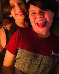 Dayana Quinones's Instagram, Twitter & Facebook